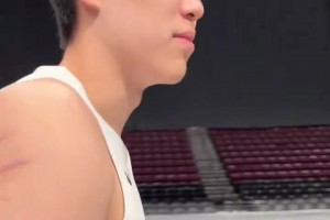 第二个赛季加油呀！杨瀚森开拓者媒体日幕后花絮