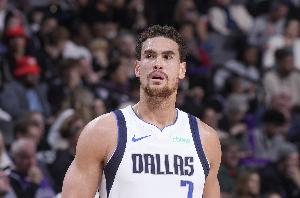 独行侠如何留下鲍威尔？三点拆解独行侠本场的取胜钥匙