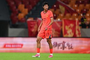 17岁新星首秀惊爆！赵松源3助0失手，刷新两项纪录