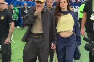 内马尔携布鲁娜前往马拉卡纳，现场观看 NFL 赛事