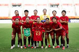 全网热议！中国女足首次90分钟平局引球迷热议