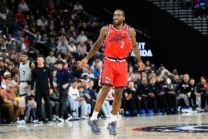 凭什么赢？三点拆解阿里扎心中的NBA防守五杰