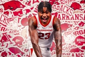 狂飙！普林格尔惊艳NCAA，篮网裁人掀翻强敌