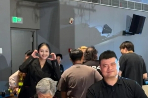 争议判罚成转折？姚明家族婚礼引热议